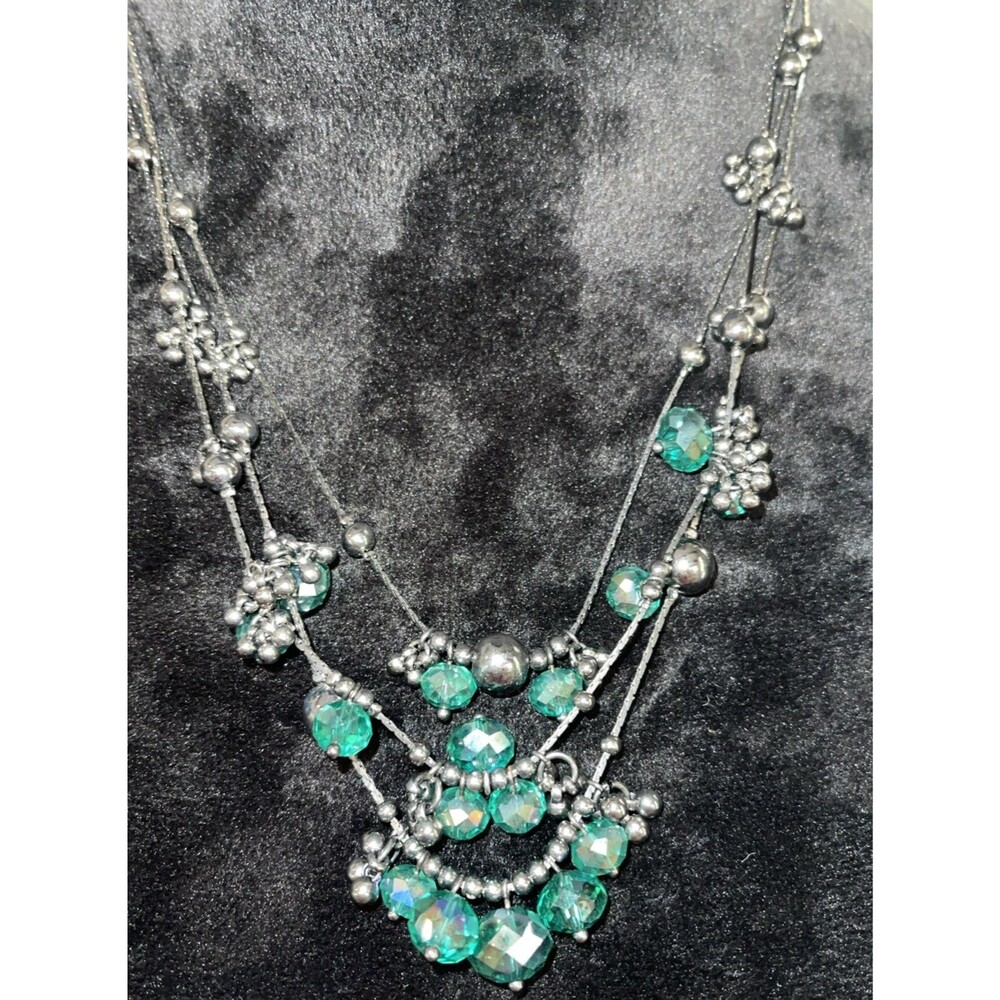 Coldwater Creek Necklace Bracelet Set Three Strand Metal/Glass Beads Glossy Blck